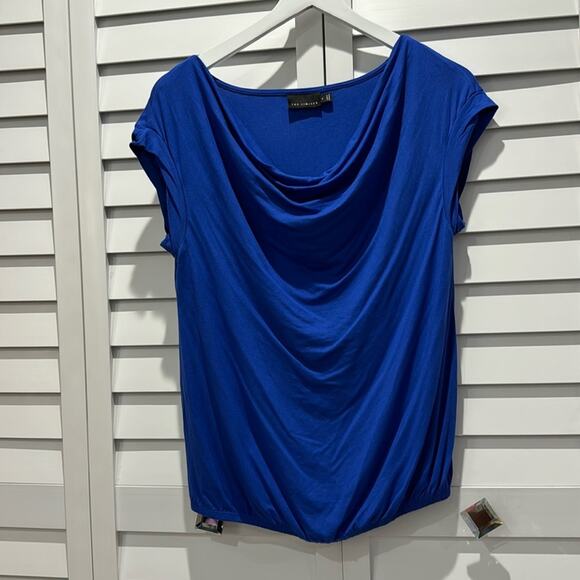 The Limited Pre loved draped front Top with elastic Bottom. - Picture 1 of 6